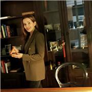 Aiuto a Ukrainian imparare e addatarsi